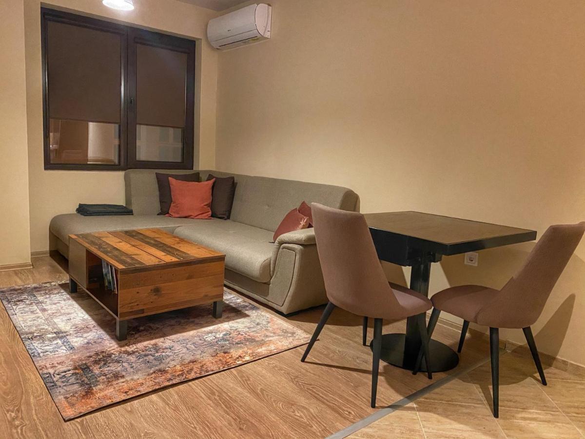 Stylish Urban Apart New 2021 Close To The Beach فارنا المظهر الخارجي الصورة